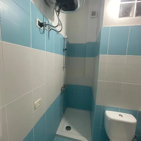 2 Bedroom 20m From The 公寓