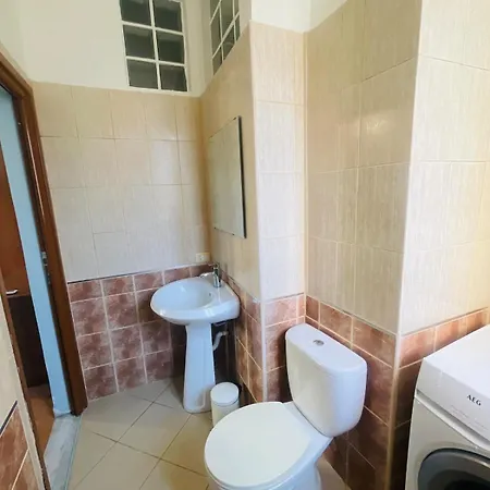 Appartamento 2 Bedroom 20m From The Vlorë